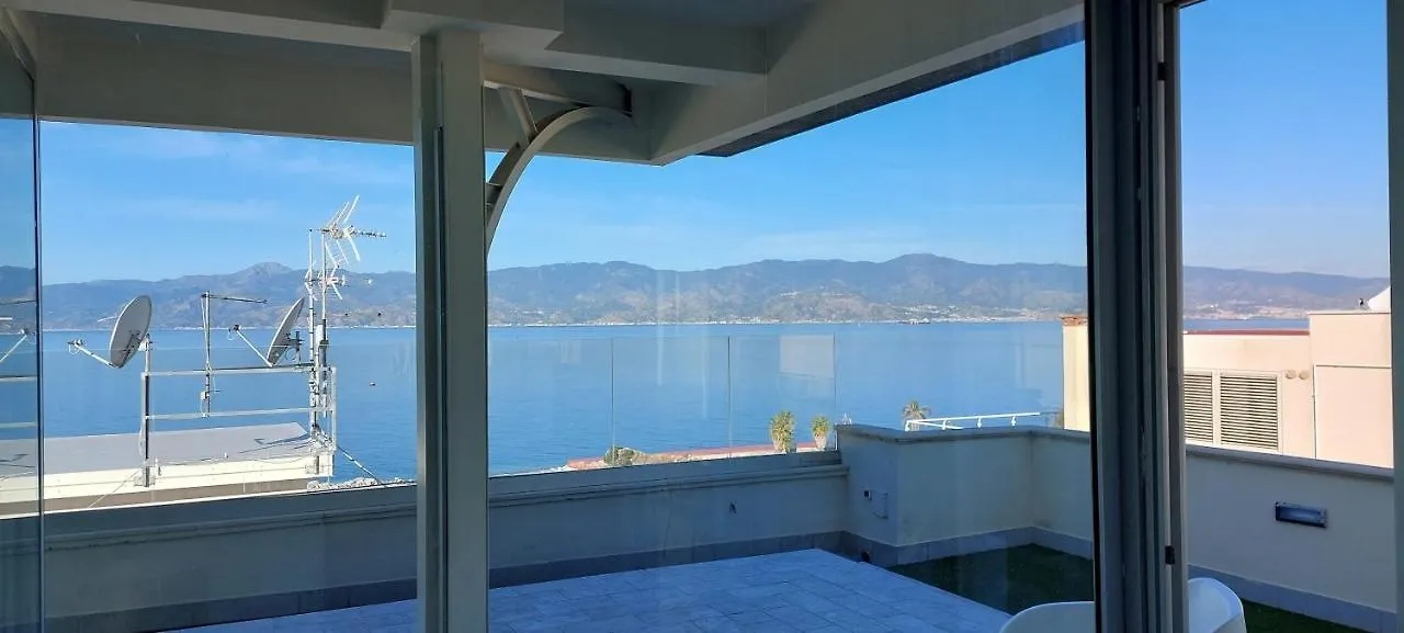 Appartamento attico sottovento Reggio Calabria Italia