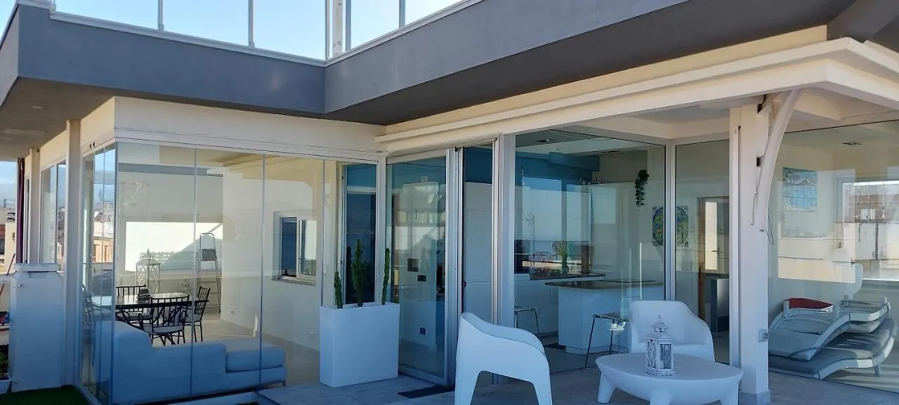Appartamento attico sottovento Reggio Calabria