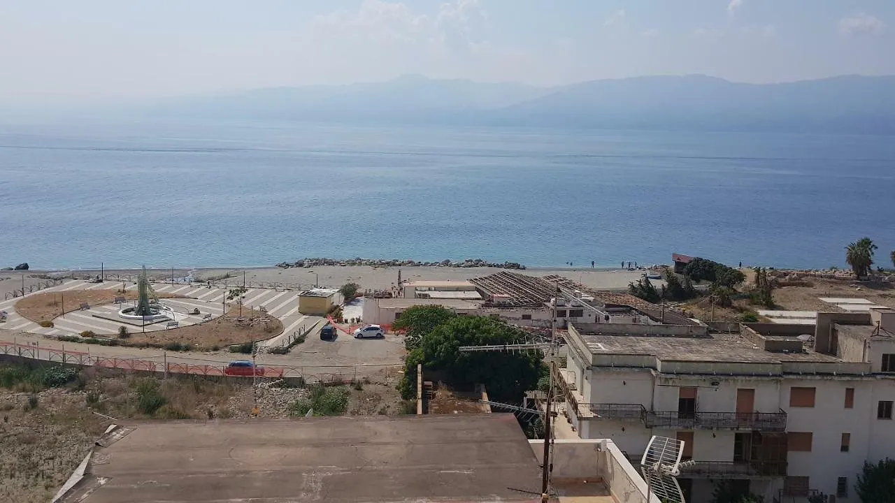 Appartamento attico sottovento Reggio Calabria